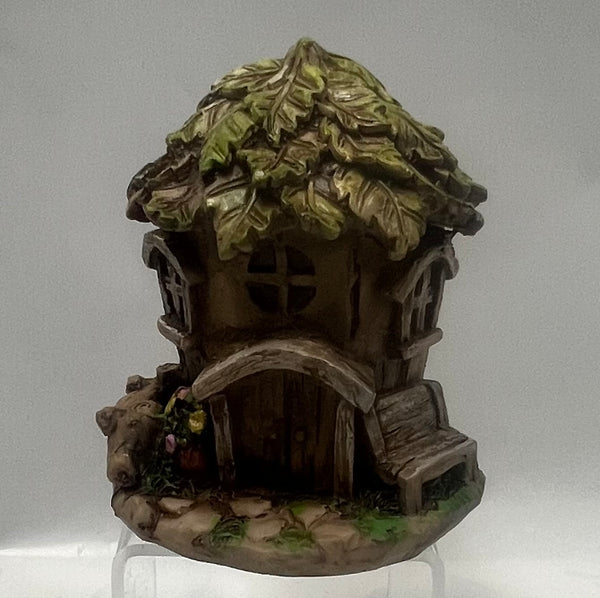 Fairy House Statue -Oak Leave