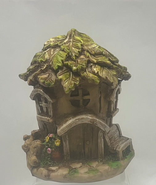 Fairy House Statue -Oak Leave