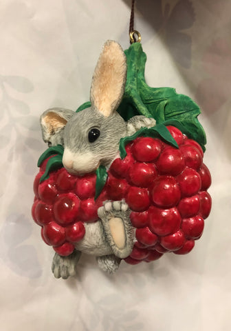 Charming Tails - Berry Happy!